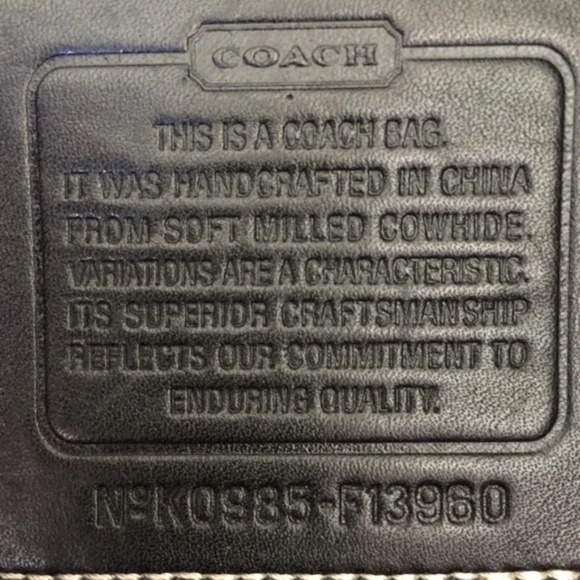 COACH  F13960 Black Hampton Pebble Leather Tote - Picture 3 of 8